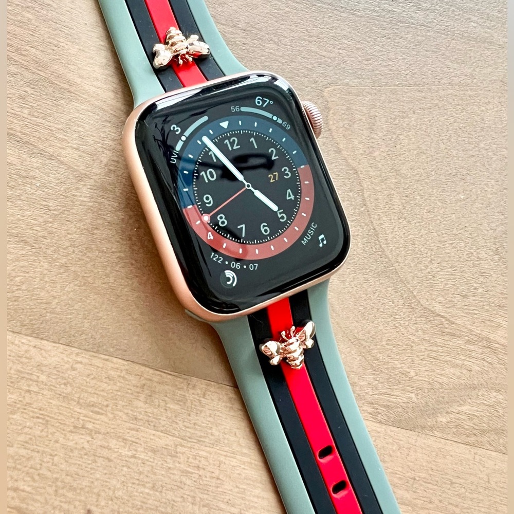 *NWOT* Honey Bee Apple Watch Band in Pine Green/Black/Red - Picture 5 of 7